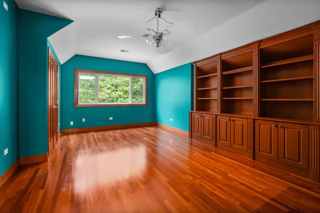 $1,385,000 | 53 Abbeyfeale Drive, Oswego, IL 60543