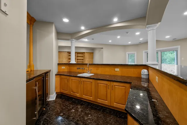 $1,385,000 | 53 Abbeyfeale Drive, Oswego, IL 60543