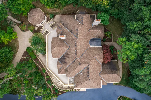 $1,385,000 | 53 Abbeyfeale Drive, Oswego, IL 60543