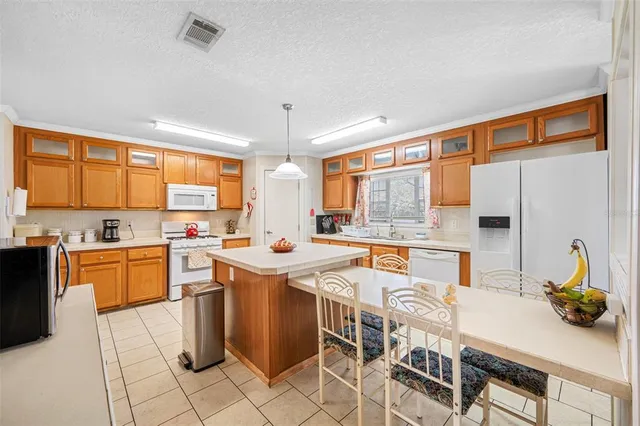 $325,000 | 1710 Belmont Avenue, Mulberry, FL 33860