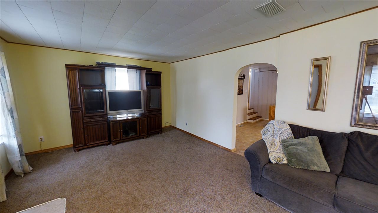 108 East Elm Street Rensselaer, IN 47978 - Photo 5 of 19 Gallery Image 5