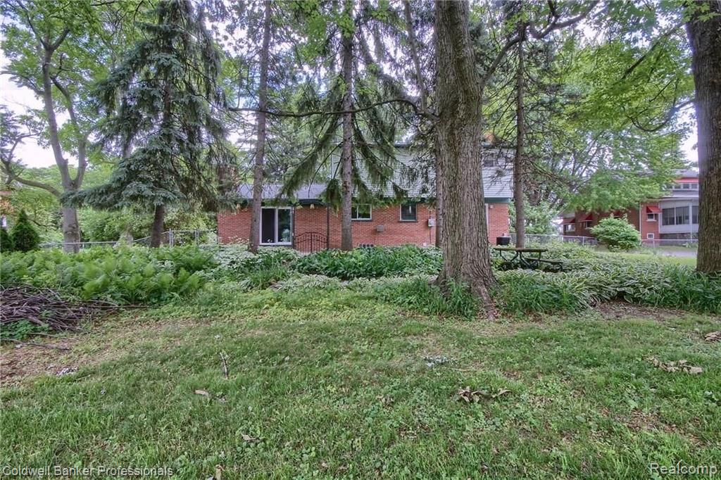 4880 Merriman Road Wayne, MI 48184 - Photo 28 of 32