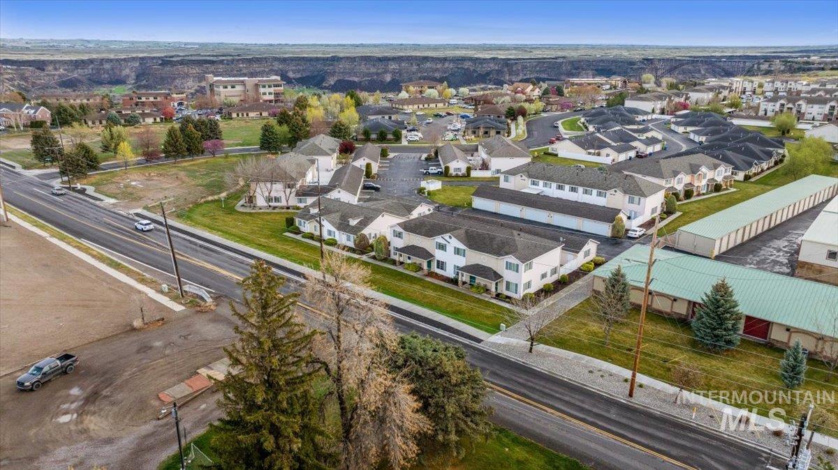 1897 Hampton Way Twin Falls, ID 83301 - Photo 36 of 48 Aerial perspective of suburban area