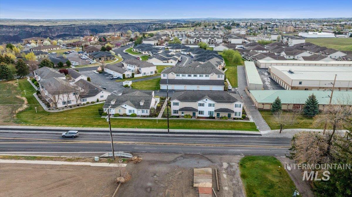 1897 Hampton Way Twin Falls, ID 83301 - Photo 39 of 48 Aerial perspective of suburban area