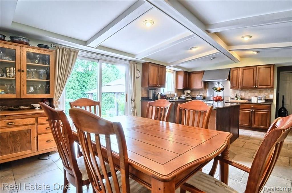 1836 Jason Circle Rochester, MI 48306 - Photo 23 of 45