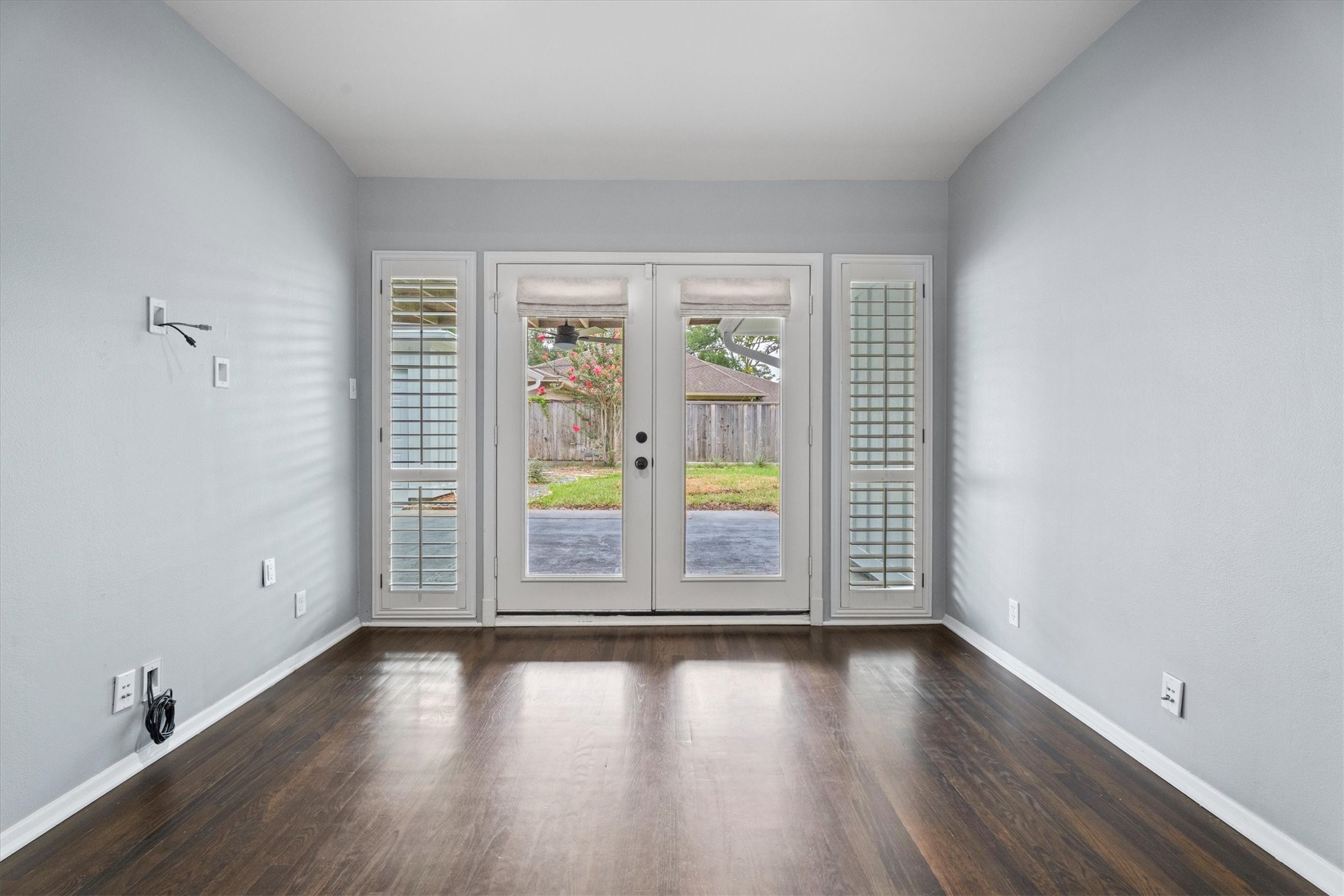 1328 Bingle Road Houston, TX 77055 - Photo 25 of 48 This Flex room could be a study, playroom or home office. The French doors lead out to the covered patio