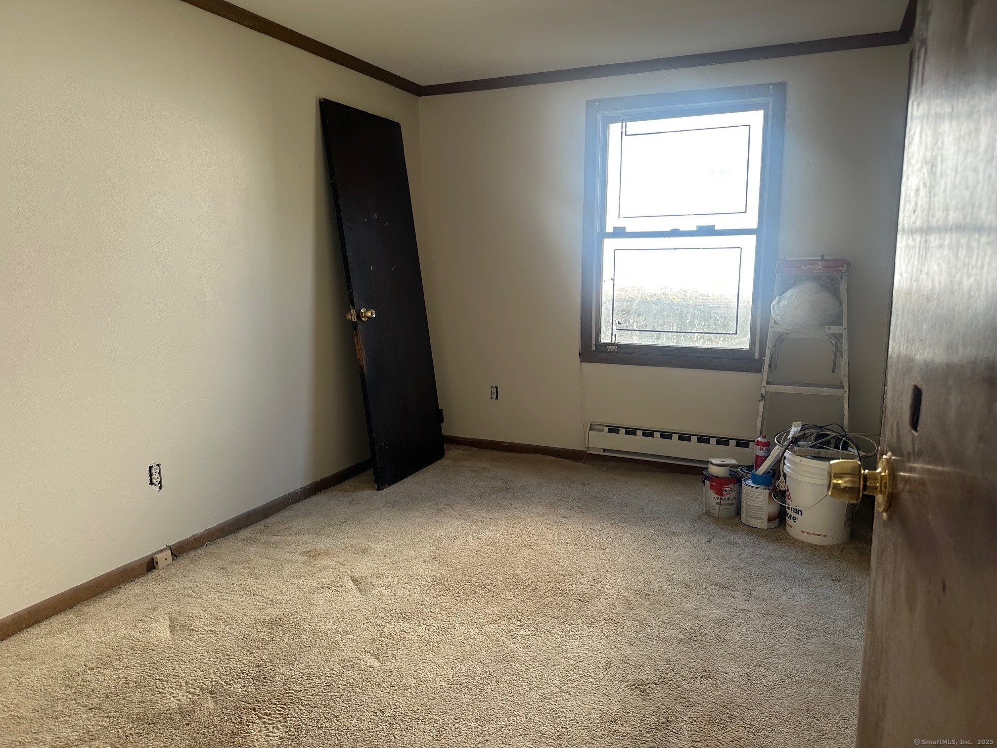 60 Coolidge Street Hartford, CT 06106 - Photo 9 of 13 an empty room with windows