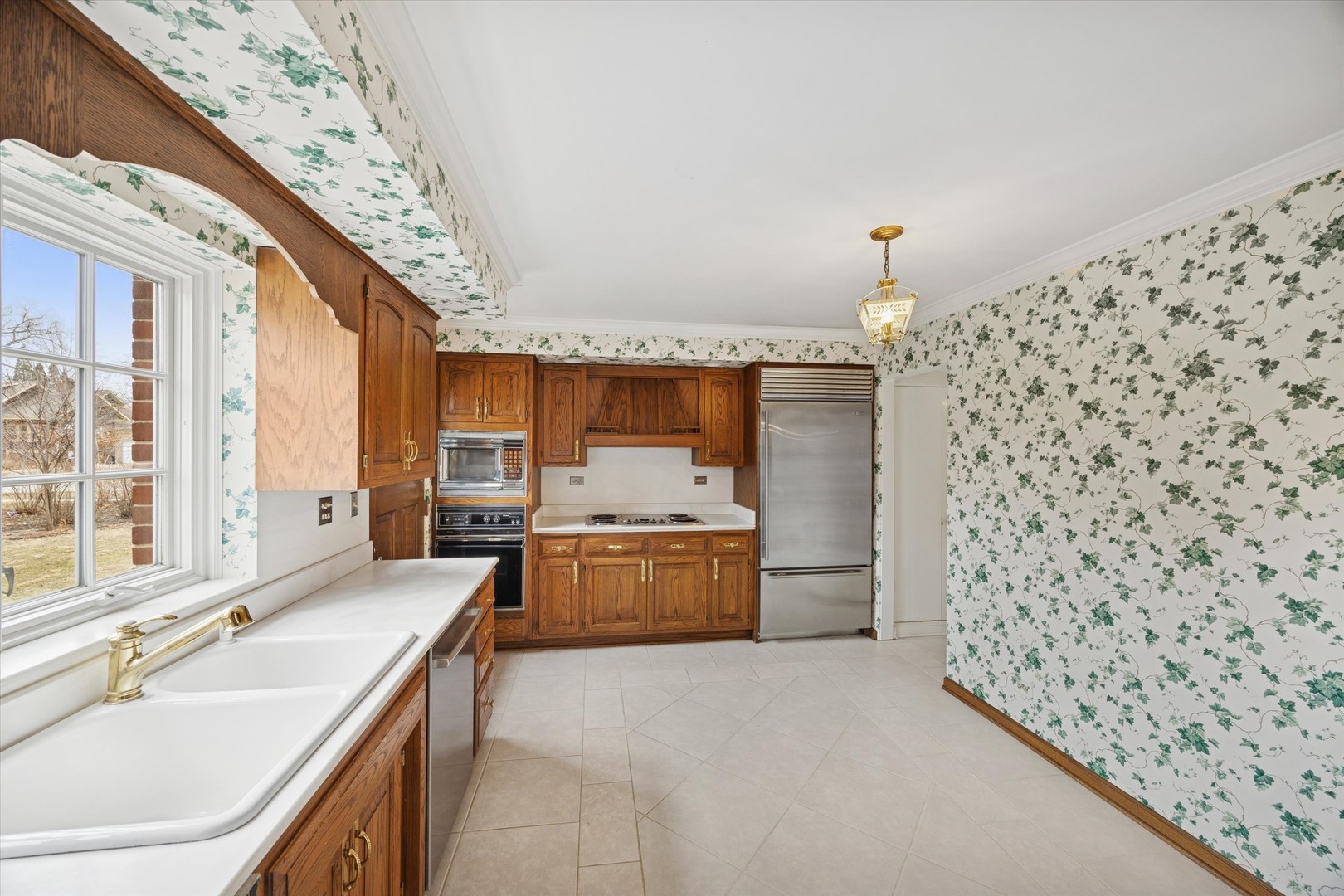 220 Maplewood Road Riverside, IL 60546 - Photo 16 of 39 Gallery Image 16