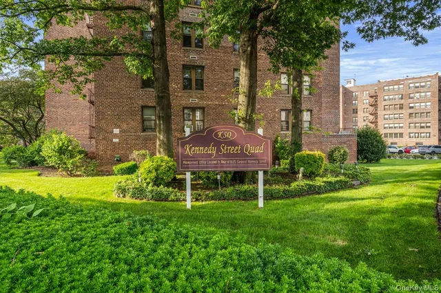 $399,000 | 18-55 Corporal Kennedy Street, Unit 6H | Bay Terrace