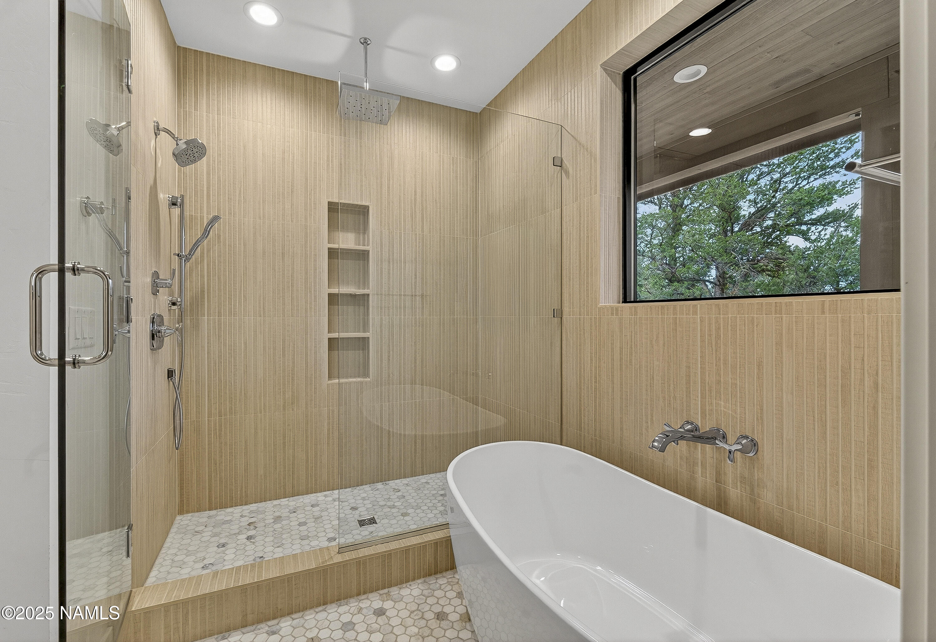 8488 Tall Tales Rnch Road Flagstaff, AZ 86004 - Photo 18 of 52 Primary bath 4
