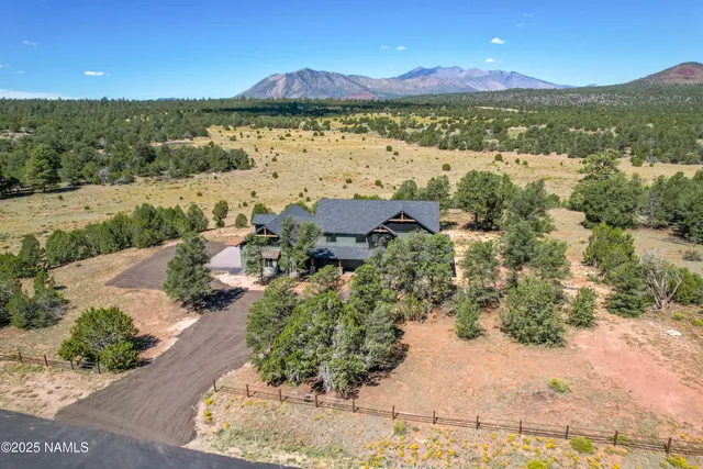 $2,400,000 | 8488 Tall Tales Rnch Road, Flagstaff, AZ 86004