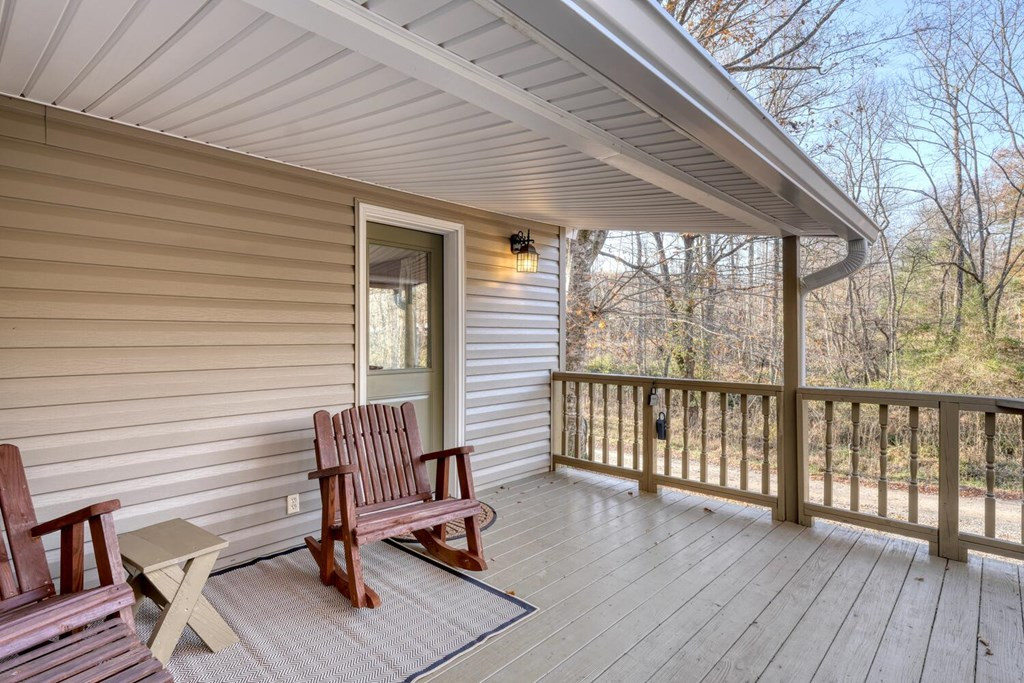 408 Smith Road Brasstown, NC 28902 - Photo 4 of 38