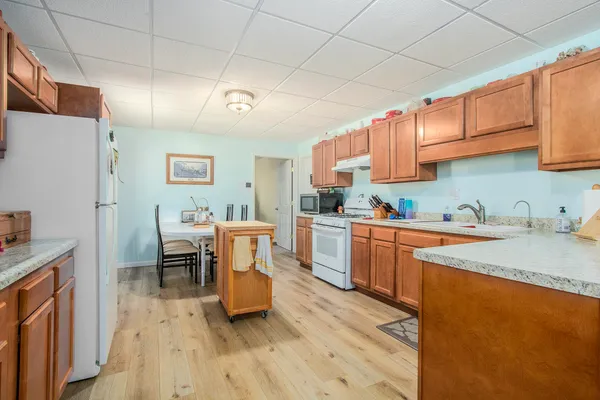 $569,900 | 69154 Elkhart Road, Edwardsburg, MI 49112
