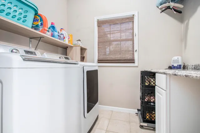 $569,900 | 69154 Elkhart Road, Edwardsburg, MI 49112