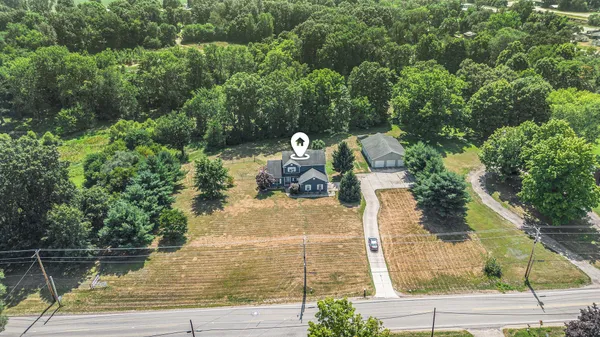 $569,900 | 69154 Elkhart Road, Edwardsburg, MI 49112