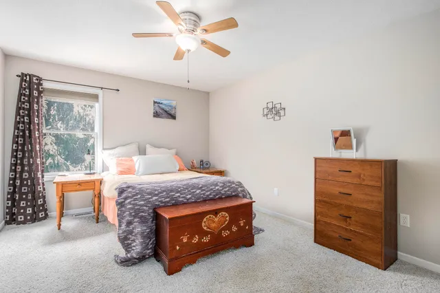 $569,900 | 69154 Elkhart Road, Edwardsburg, MI 49112