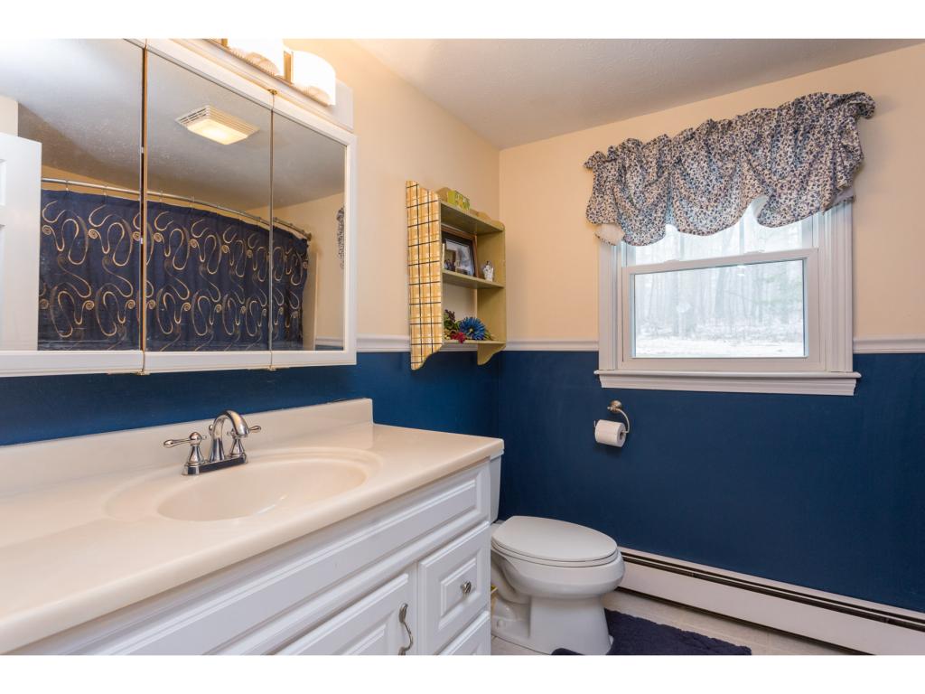 128 Giles Road East Kingston, NH 03827 - Photo 30 of 36 Gallery Image 30