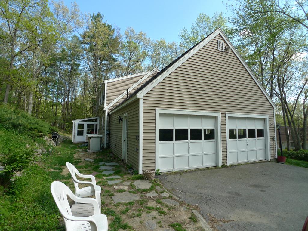 128 Giles Road East Kingston, NH 03827 - Photo 4 of 36 Gallery Image 4