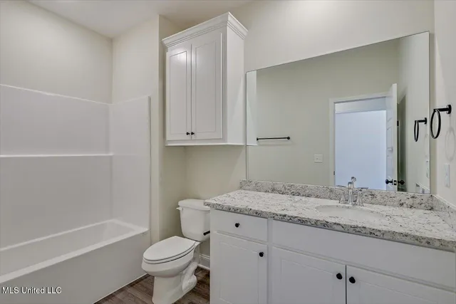 $319,999 | 107 Hyde Park Drive, Brandon, MS 39042