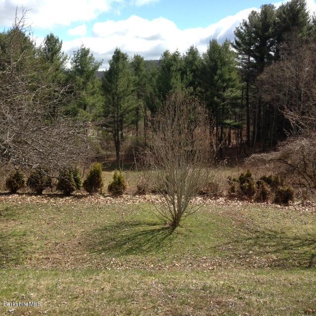 222 Partridge Road Pittsfield, MA 01201 - Photo 3 of 13 bkld