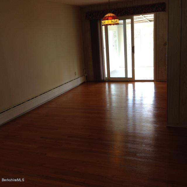 222 Partridge Road Pittsfield, MA 01201 - Photo 5 of 13 dngrm