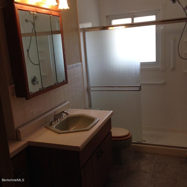 222 Partridge Road Pittsfield, MA 01201 - Photo 7 of 13 bath