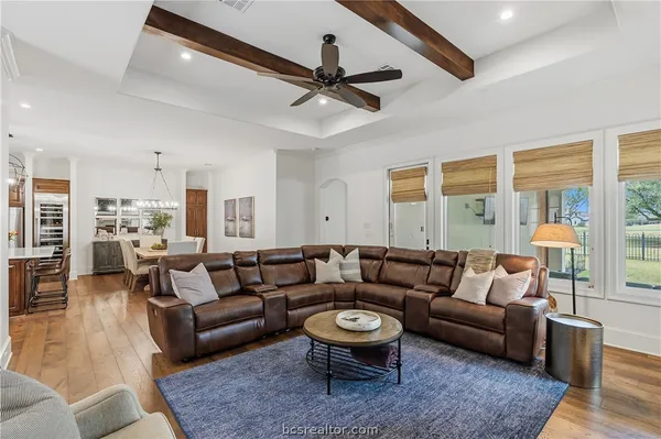 $749,900 | 4229 Villaggio Court, Bryan, TX 77802