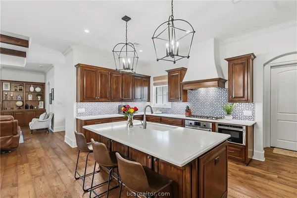 $749,900 | 4229 Villaggio Court, Bryan, TX 77802