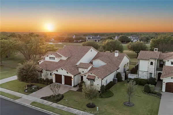 $749,900 | 4229 Villaggio Court, Bryan, TX 77802