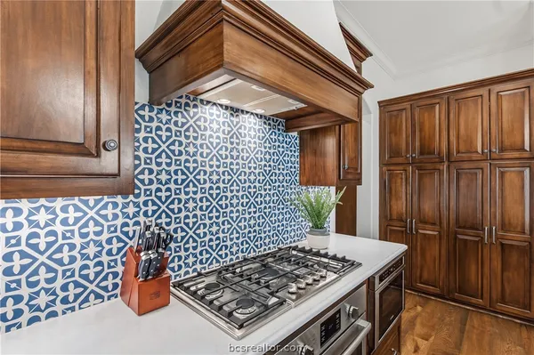 $749,900 | 4229 Villaggio Court, Bryan, TX 77802