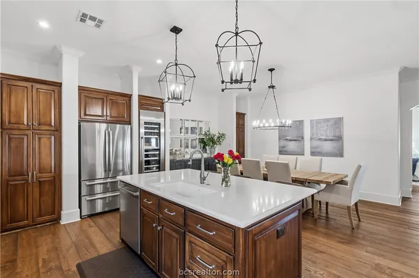 $749,900 | 4229 Villaggio Court, Bryan, TX 77802