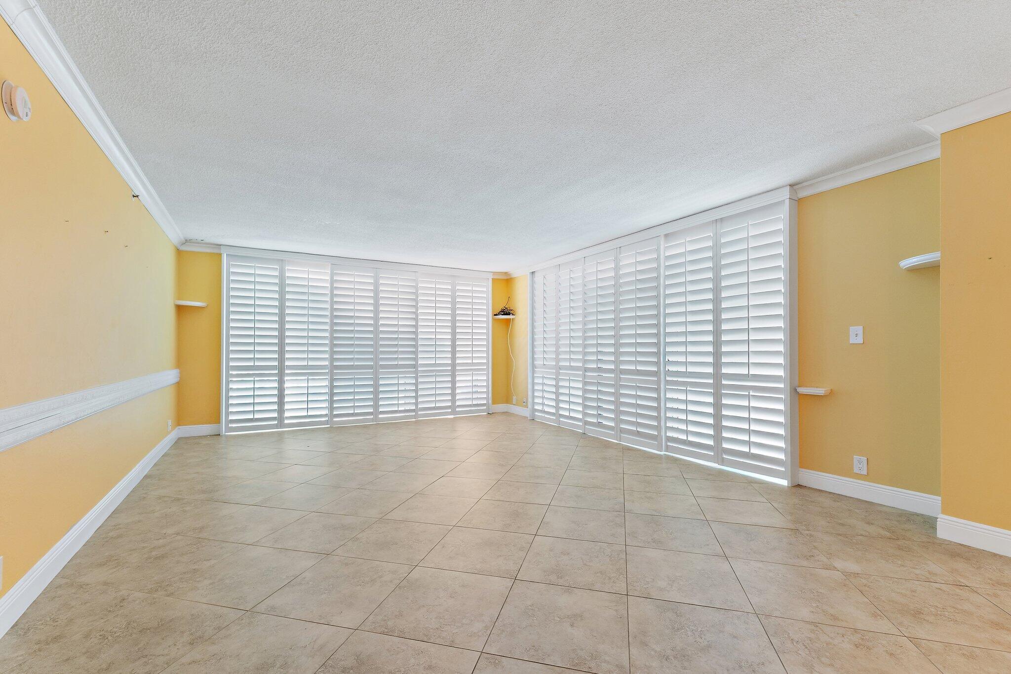 375 South Beach Road, Unit 201 Tequesta, FL 33469 - Photo 9 of 35 Great Room