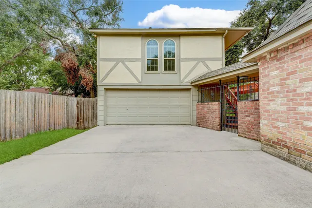 $1,000 | 15606 Dawnbrook Drive, Houston, TX 77068