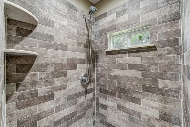 $1,000 | 15606 Dawnbrook Drive, Houston, TX 77068