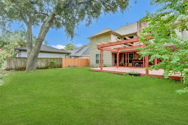 $1,000 | 15606 Dawnbrook Drive, Houston, TX 77068