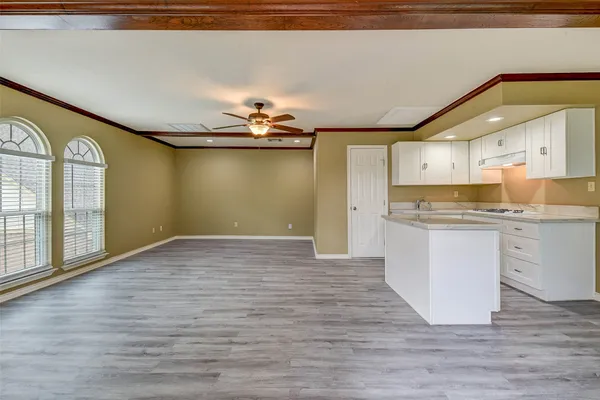 $1,000 | 15606 Dawnbrook Drive, Houston, TX 77068