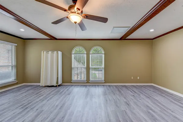 $1,000 | 15606 Dawnbrook Drive, Houston, TX 77068