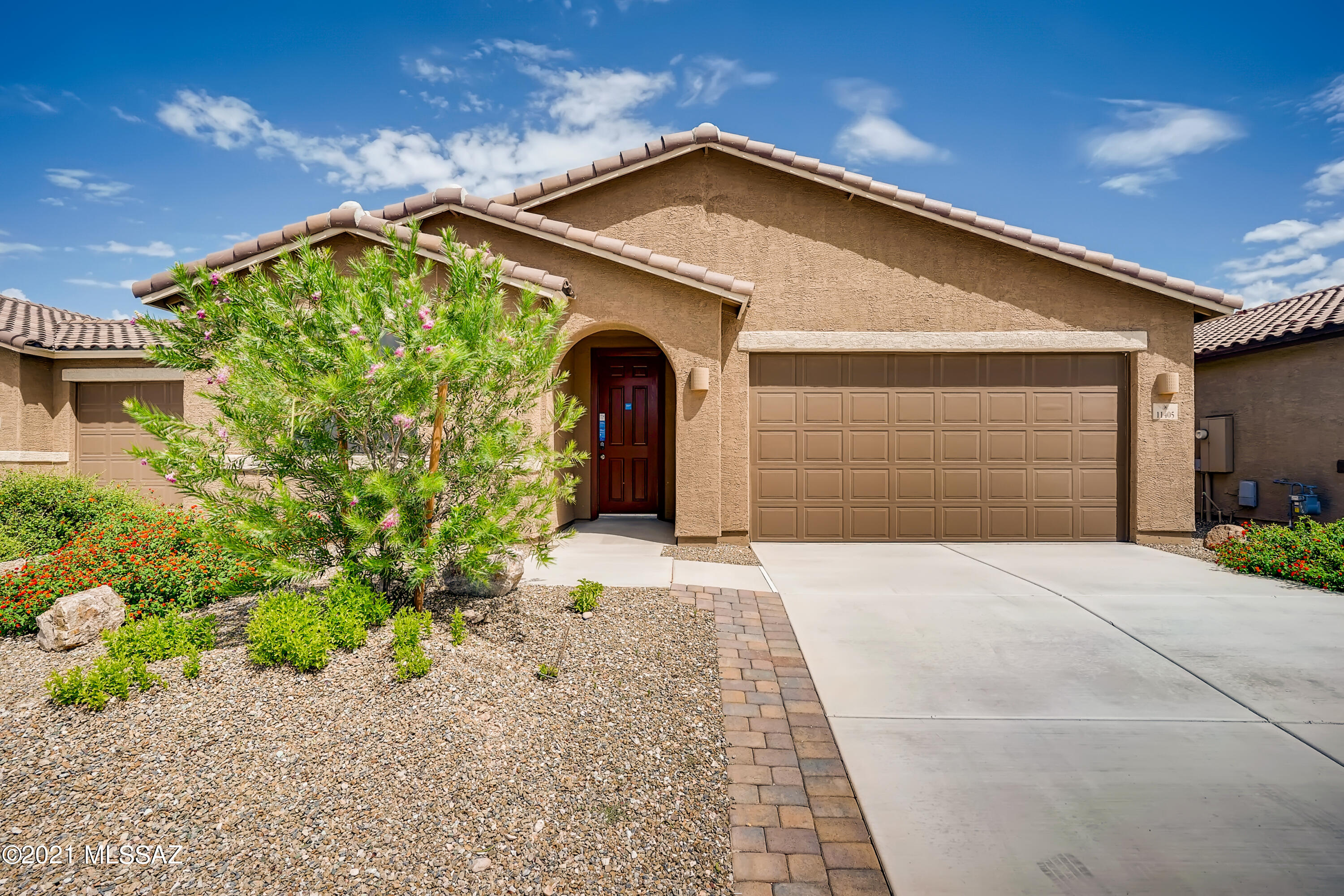11405 East Rincon Range Drive Tucson, AZ 85747 - Photo 1 of 33