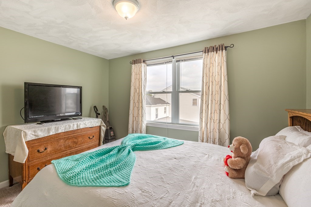 395 Riverside Street, Unit 395 Lowell, MA 01854 - Photo 16 of 29 Gallery Image 16