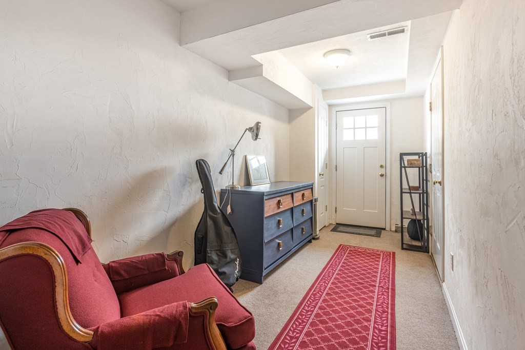 395 Riverside Street, Unit 395 Lowell, MA 01854 - Photo 22 of 29 Gallery Image 22