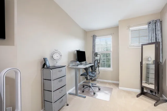 $284,900 | 56607 Long Island Drive, Utica, MI 48316