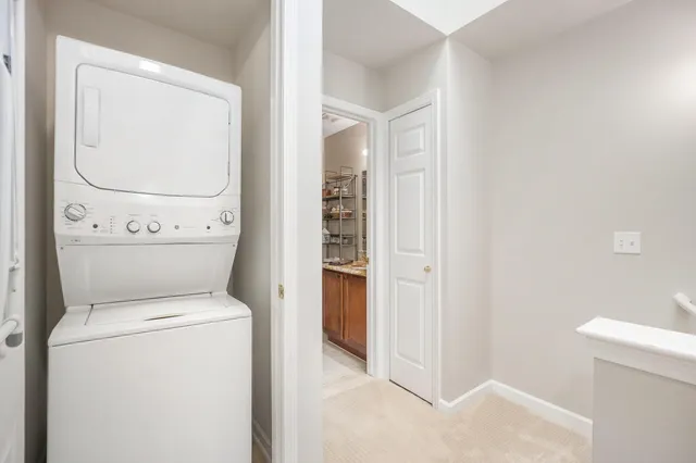 $284,900 | 56607 Long Island Drive, Utica, MI 48316