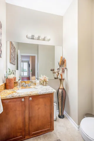 $284,900 | 56607 Long Island Drive, Utica, MI 48316