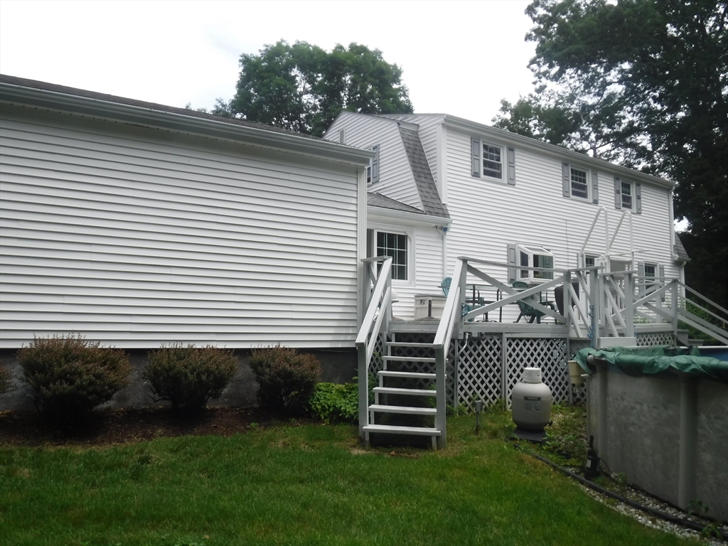 21 Old Orchard Road Hampden, MA 01036 - Photo 20 of 21 a view of a house with backyard and sitting area