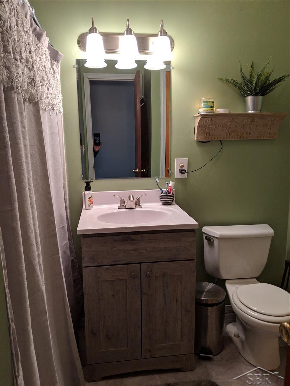 13759 South Hemlock Road Chesaning, MI 48616 - Photo 12 of 22 31374168-11.JPG