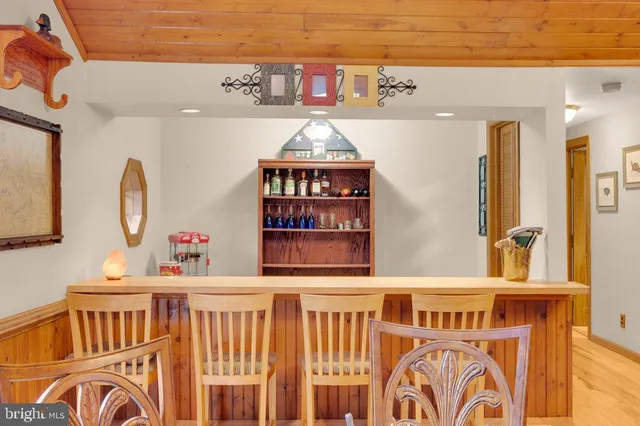 $435,000 | 2811 Cedar Lane, Hammonton, NJ 08037