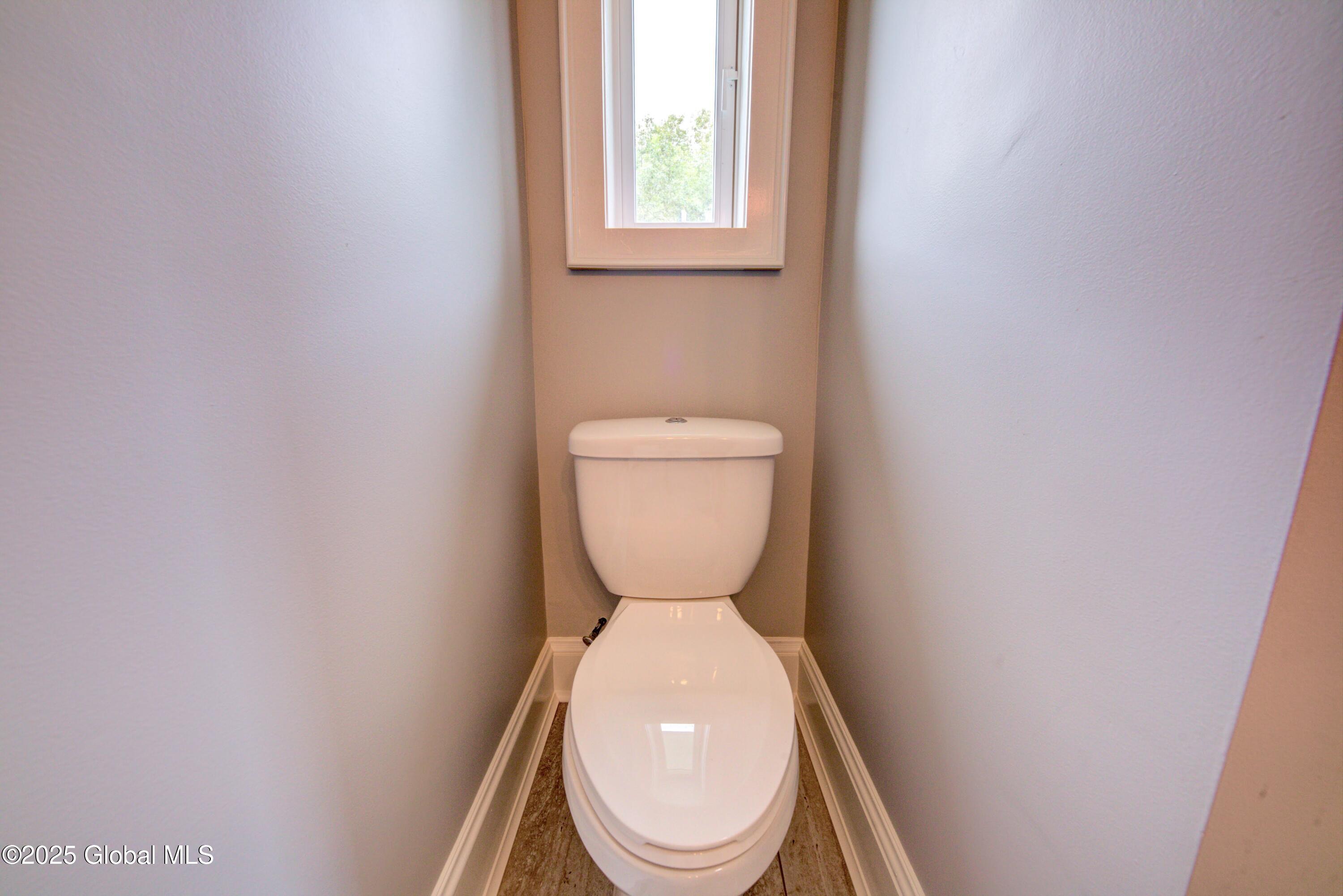 2627 Troy Schenectady Road Schenectady, NY 12309 - Photo 46 of 59 Troy Schenectady-14