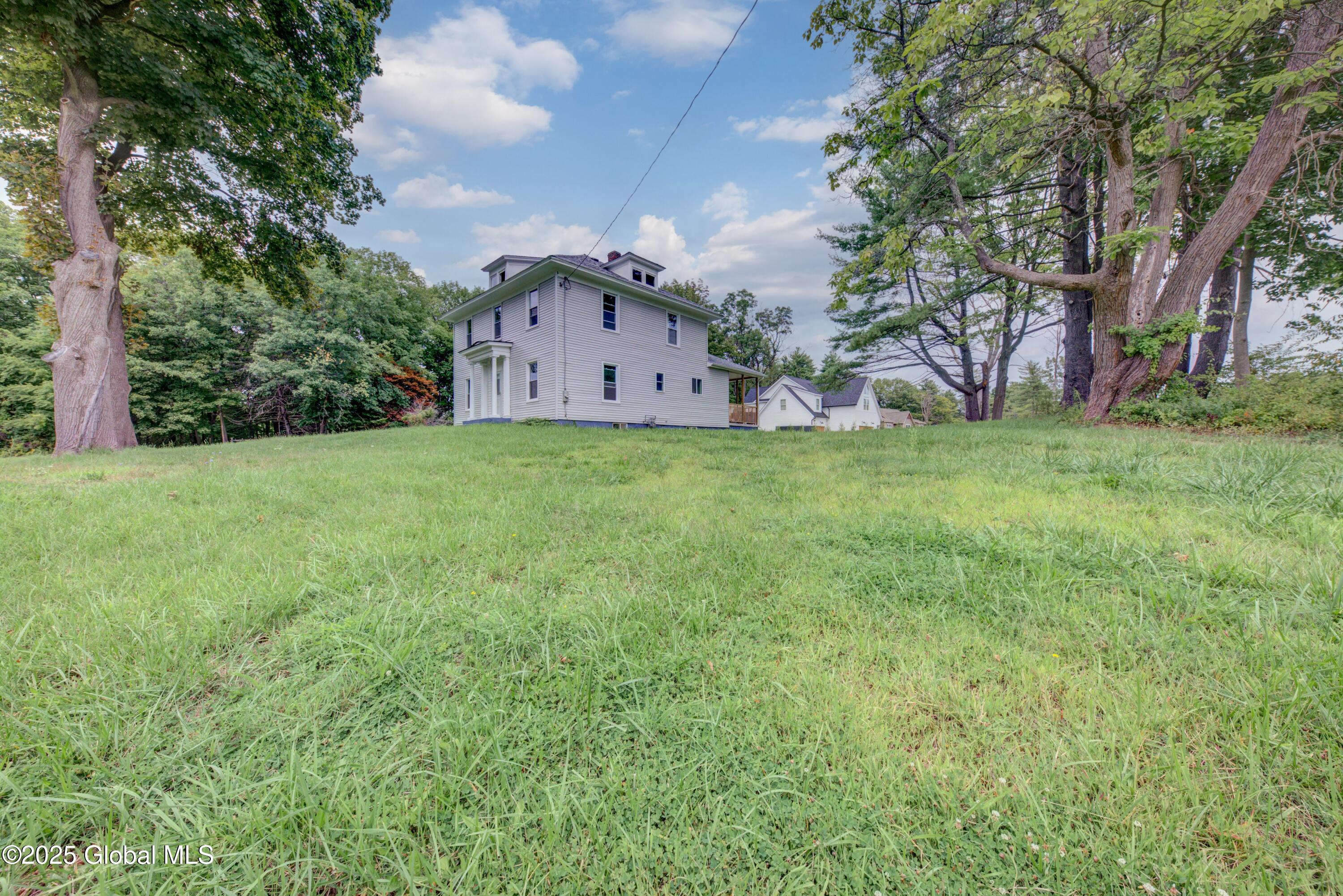 2627 Troy Schenectady Road Schenectady, NY 12309 - Photo 53 of 59 Troy Schenectady-56