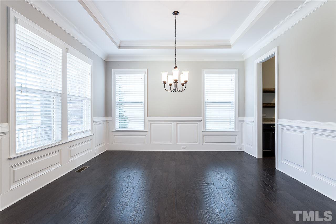 8112 Greys Landing Way Raleigh, NC 27615 - Photo 3 of 27