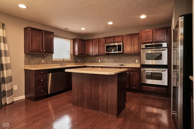 $2,500 | 11813 Traymoore Drive, Fishers, IN 46038